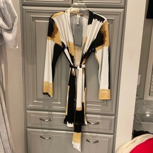 Light wrap dress size large